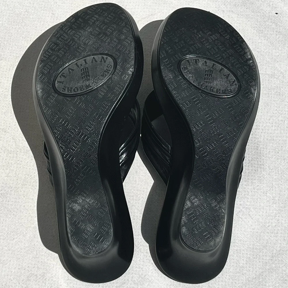 🆕 Italian Shoemakers - Black Rhinestone Sandals - Picture 6 of 6